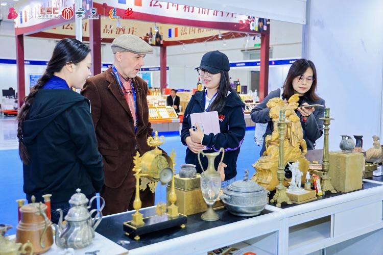 在這里，遇見(jiàn)更高能級(jí)的“自由貿(mào)易”——寫在2024海南國(guó)際知識(shí)產(chǎn)權(quán)交易大會(huì)閉幕之際(圖3)