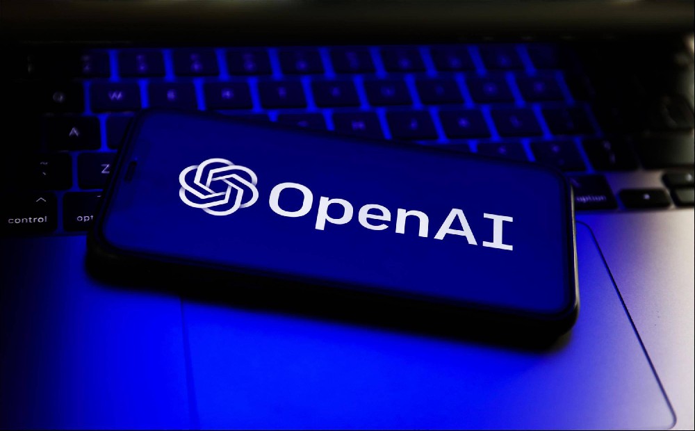 OpenAI CEO奧爾特曼：預(yù)計(jì)第一批AI智能體今年“加入勞動(dòng)力大軍”(圖1)