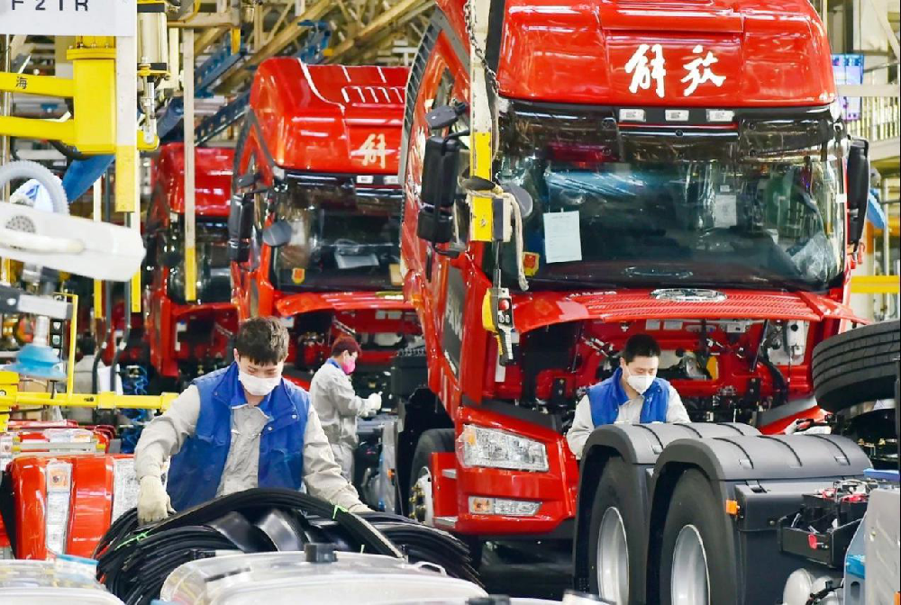 一汽解放換帥：李勝升任董事長(zhǎng) 吳碧磊調(diào)回一汽集團(tuán)