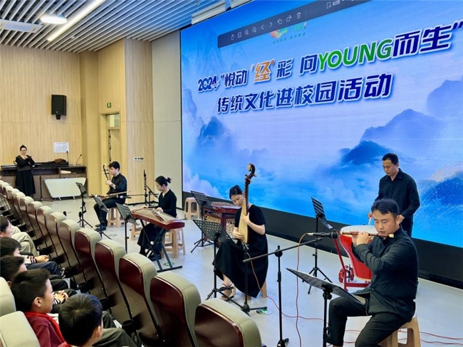 無錫市東絳實(shí)驗(yàn)學(xué)校成功舉辦“聲入人心 音你精彩”藝術(shù)節(jié)(圖2)
