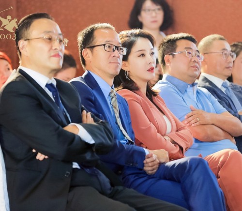 俞敏洪站臺(tái)女性創(chuàng)業(yè)者 為1003 POLO和中國(guó)馬球打call(圖1) 俞敏洪站臺(tái)女性創(chuàng)業(yè)者 為1003 POLO和中國(guó)馬球打call(圖1)
