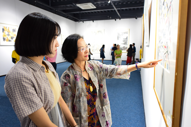 “和諧樟木頭?大美觀音山”主題藝術(shù)展舉辦(圖5) “和諧樟木頭?大美觀音山”主題藝術(shù)展舉辦(圖5)