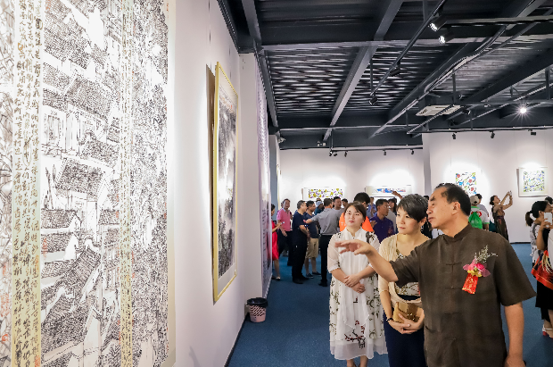 “和諧樟木頭?大美觀音山”主題藝術(shù)展舉辦(圖6) “和諧樟木頭?大美觀音山”主題藝術(shù)展舉辦(圖6)