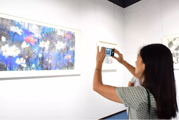 “和諧樟木頭?大美觀音山”主題藝術(shù)展舉辦(圖7) “和諧樟木頭?大美觀音山”主題藝術(shù)展舉辦(圖7)