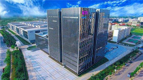 皓麗卷出新高度！55寸會(huì)議平板電視只需1999元 含翻頁(yè)筆、無(wú)線投屏(圖1)