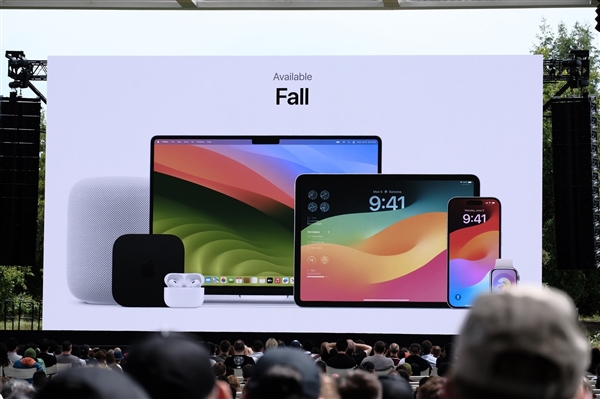 iOS 17正式發(fā)布！全新來電海報(bào)、橫屏待機(jī)模式驚艷了(圖14)