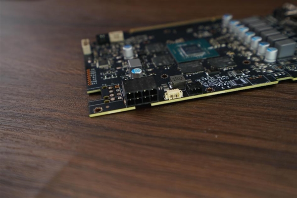冉冉新星！耕升GeForce RTX 4060 Ti星極皓月OC+DLSS 3助力1080P光追極致體驗(yàn)！(圖13)